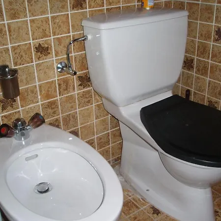 Appartement Rond-point 11 *